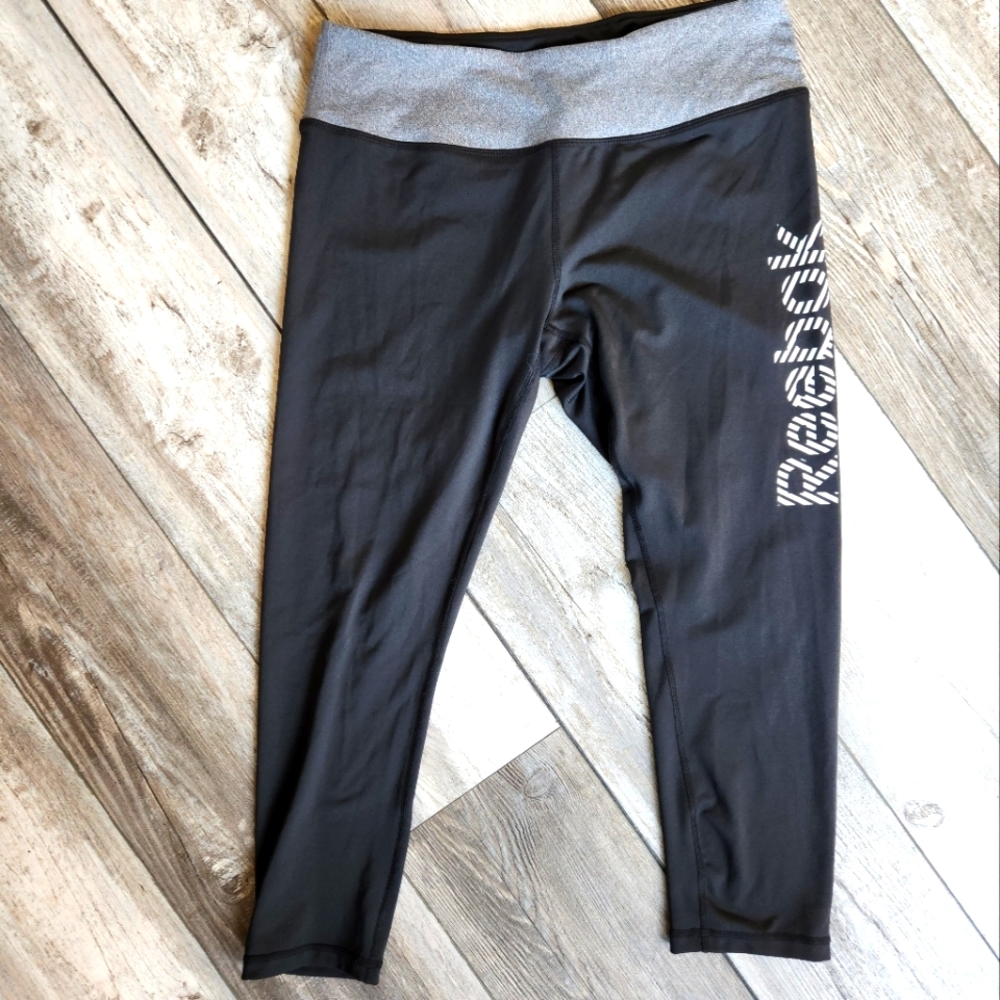 Black/Gray/White Reebox Workout Pants size L